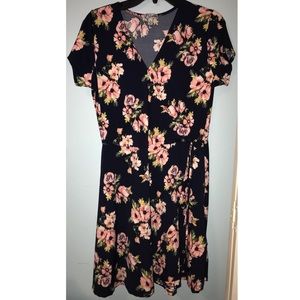 Floral Wrap dress - knee length